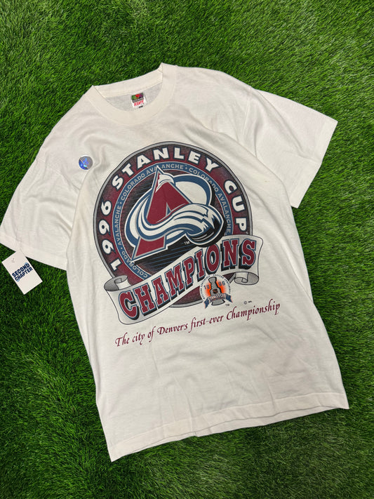 1996 Colorado Avalanche Stanley Cup Champions Vintage Deadstock NHL Tee (L)