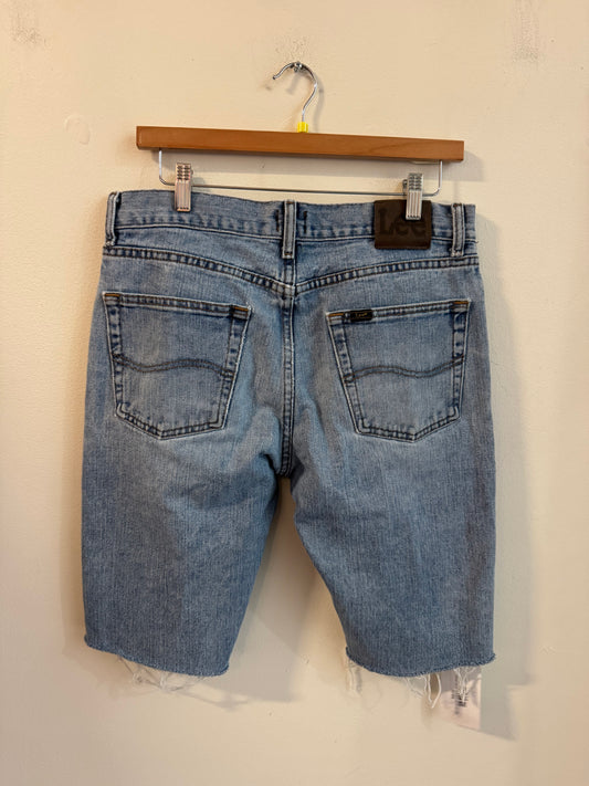 00s Lee Light Wash Faded Shorts (33)