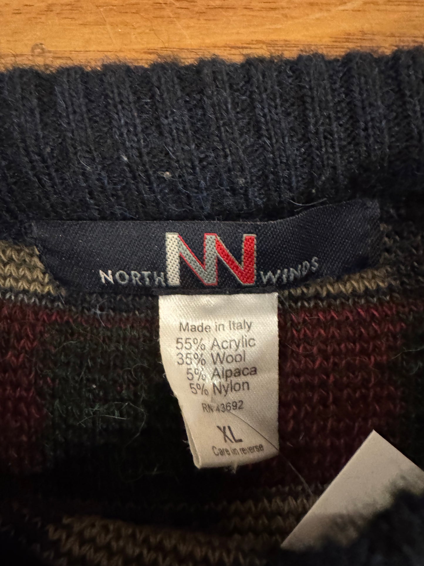 90s North Winds Square Design Sweater (XL)