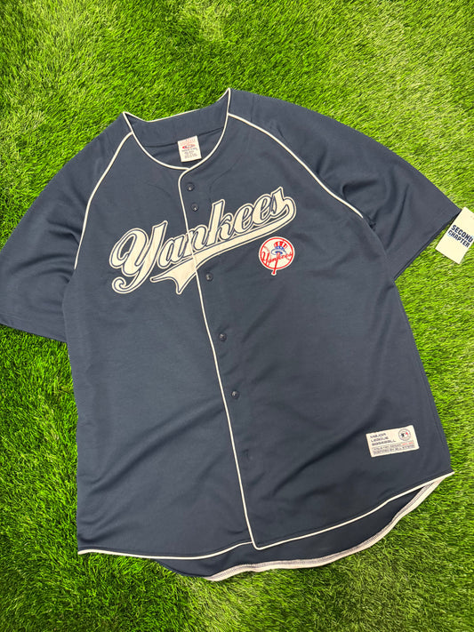 00s New York Yankees True Fan Navy Jersey (XL)