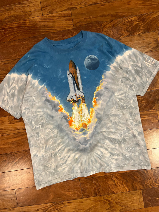 90s Boeing AOP Rocket Endeavor Space Shuttle Vintage Liquid Blue Tie Dye Tee (XXL)