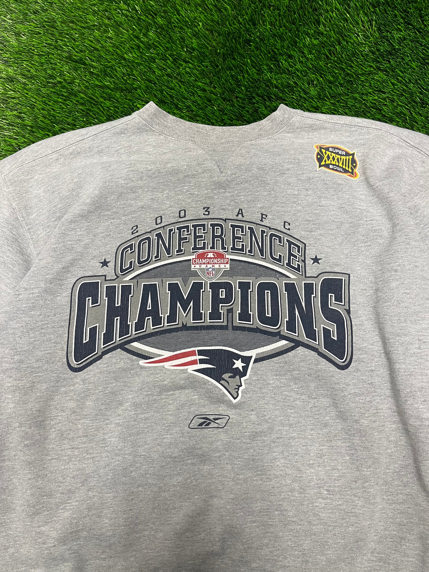 2003 New England Patriots AFC Conference Champions Crewneck (L)