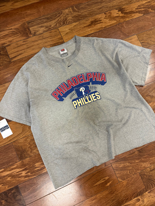 2004 Philadelphia Phillies Nike Cropped Tee (XXL)