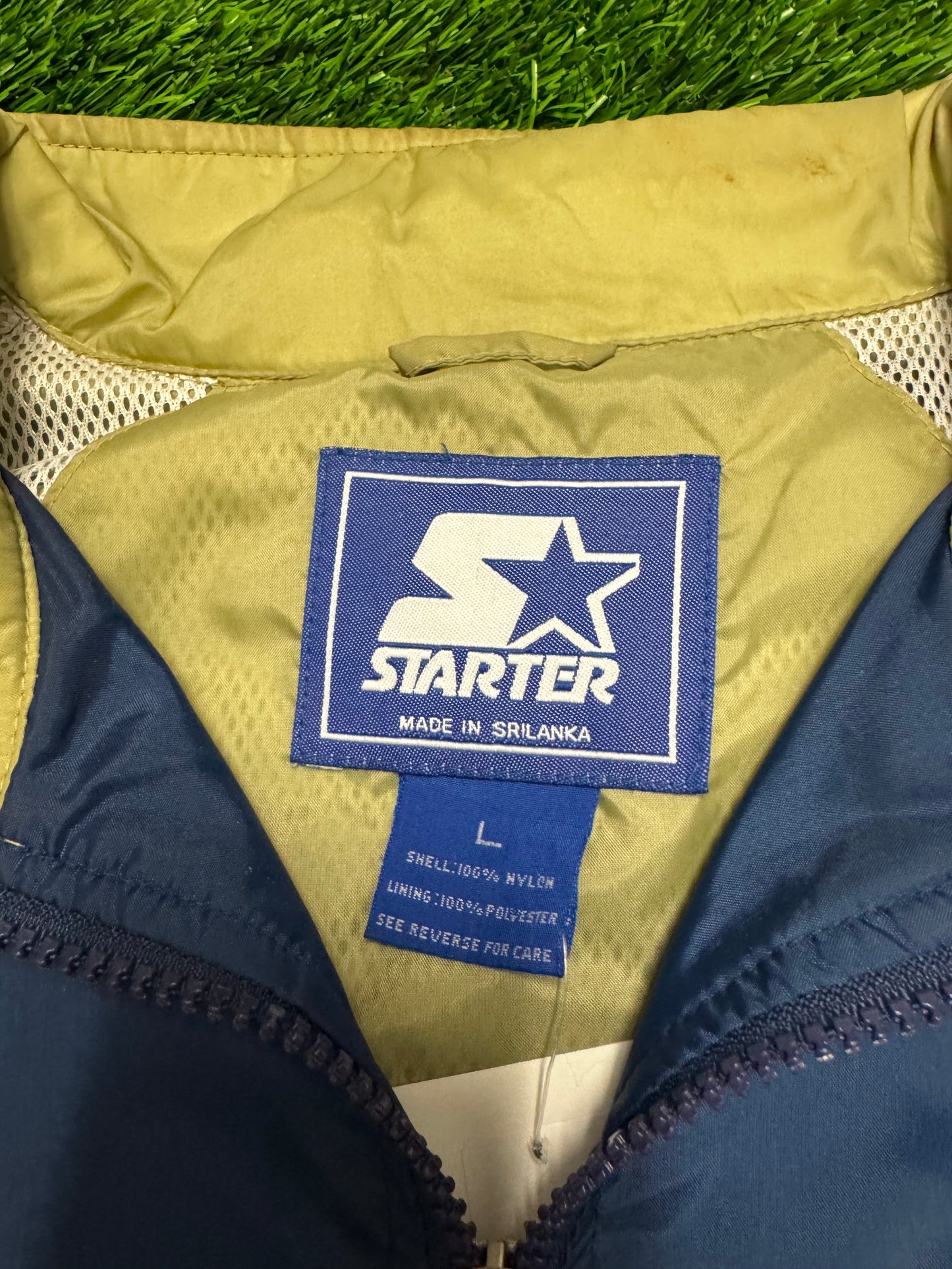 90s University of Notre Dame Starter Embroidered Windbreaker (L)