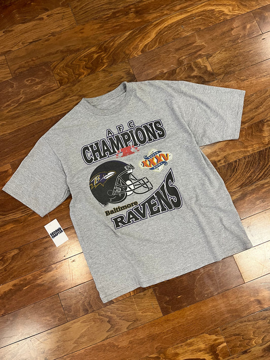 2001 Baltimore Ravens Super Bowl Helmet Tee (XL)