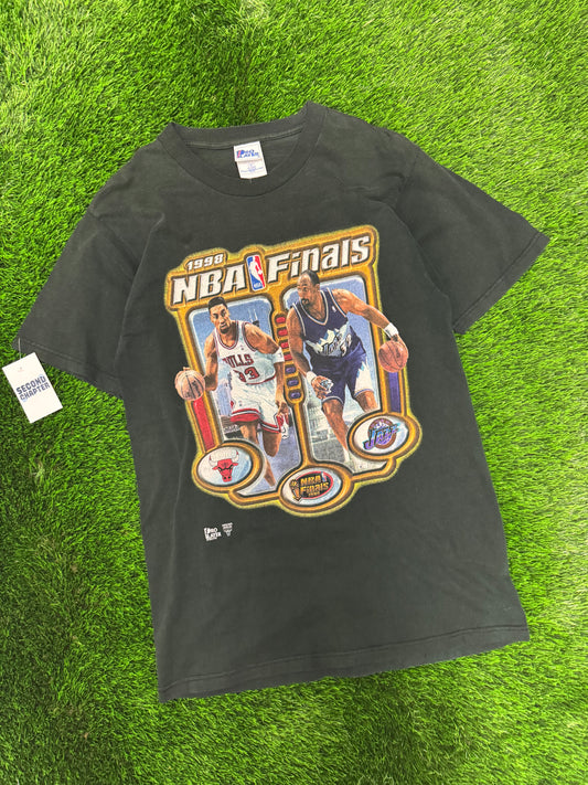 1998 Chicago Bulls v Utah Jazz Vintage NBA Finals Tee (M)