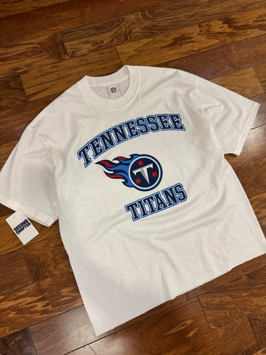 00s Tennessee Titans Spell Out Cropped Tee (XL)