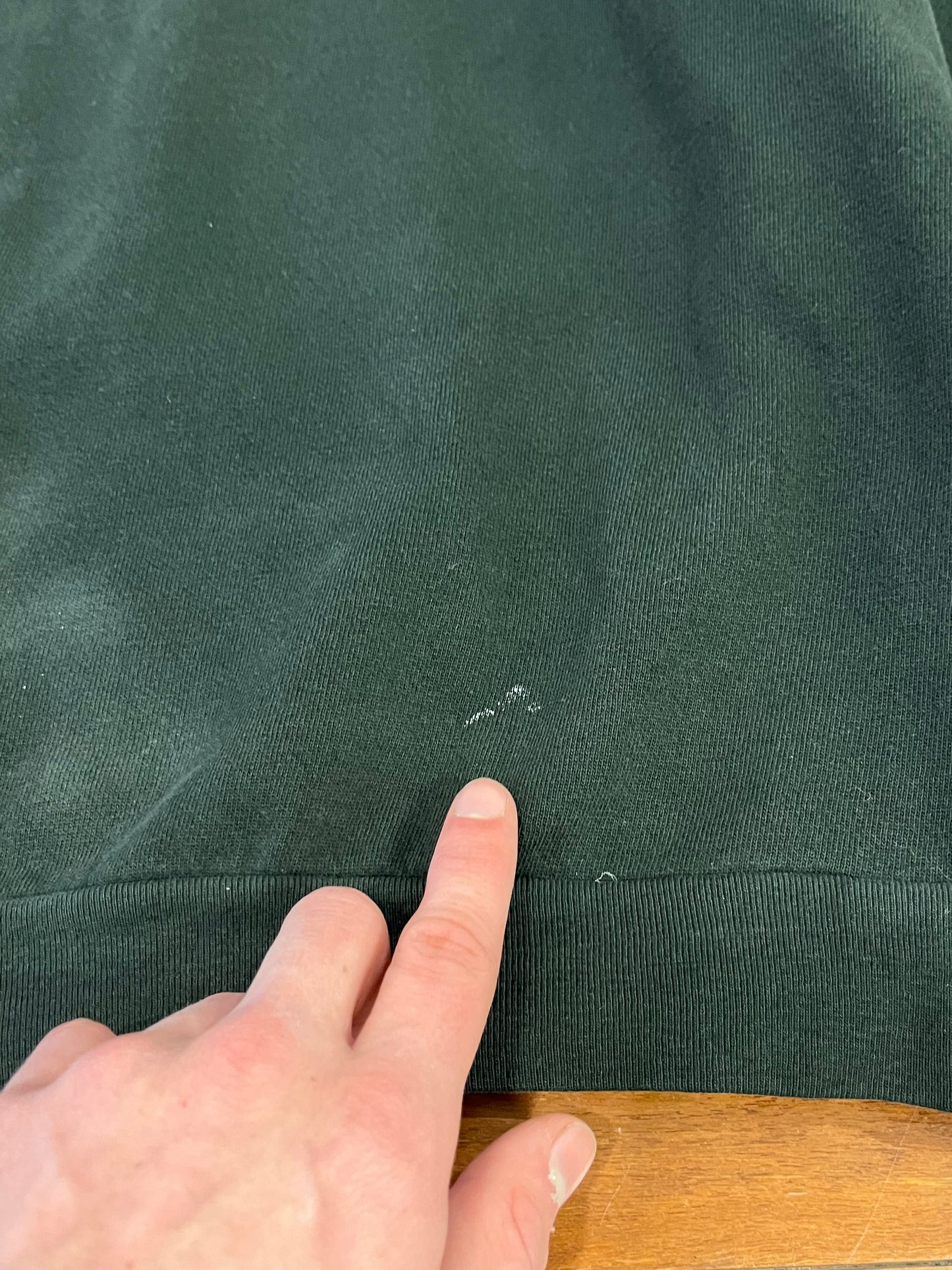 90s USA Guess Black Embroidered Crewneck (L)