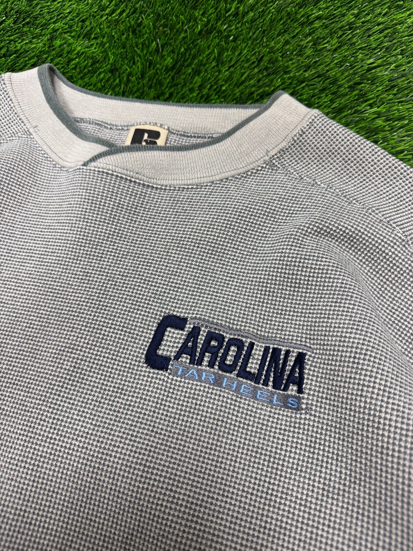 90s University of North Carolina UNC Tar Heels Essential Russell Vintage Waffle Knit Crewneck (L)