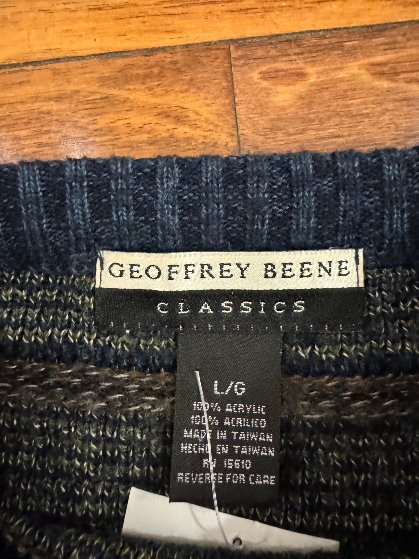 90s Geoffrey Beene Striped Navy Sweater (L)