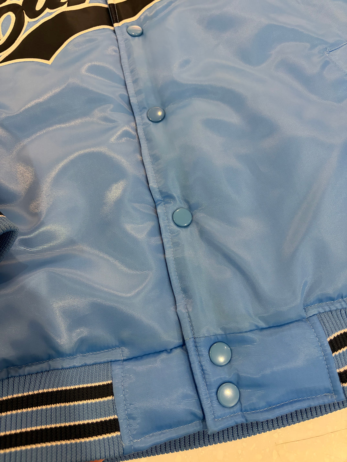 90s UNC University of North Carolina Tar Heels Satin Jacket (M)
