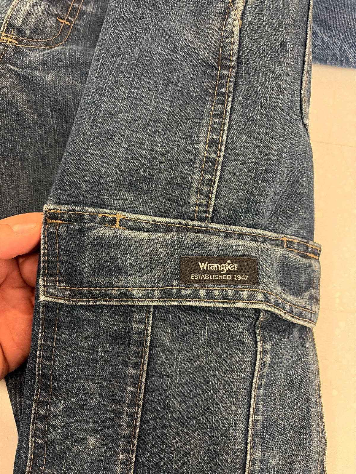 00s Wrangler Cargo Shorts (30)