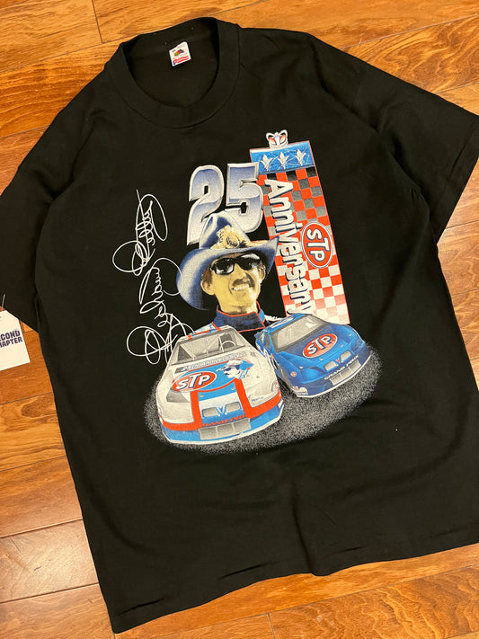 90s Richard Petty Vintage Black Nascar Tee (XXL)