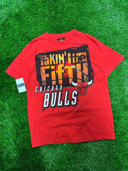 90s Chicago Bulls "Takin' The Fifth" Championship Vintage NBA Tee (L)