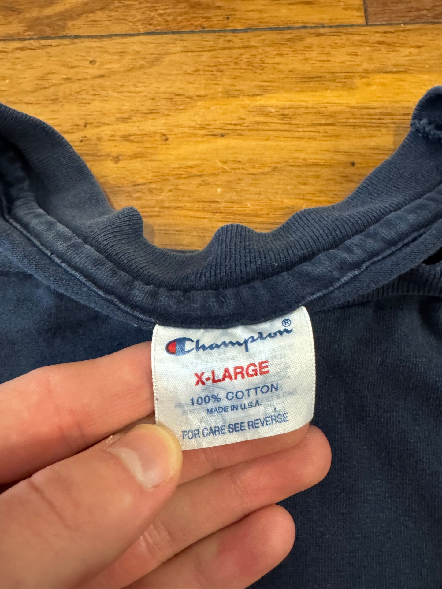 90s Cleveland Indians Champion Vintage MLB Tee (XL)