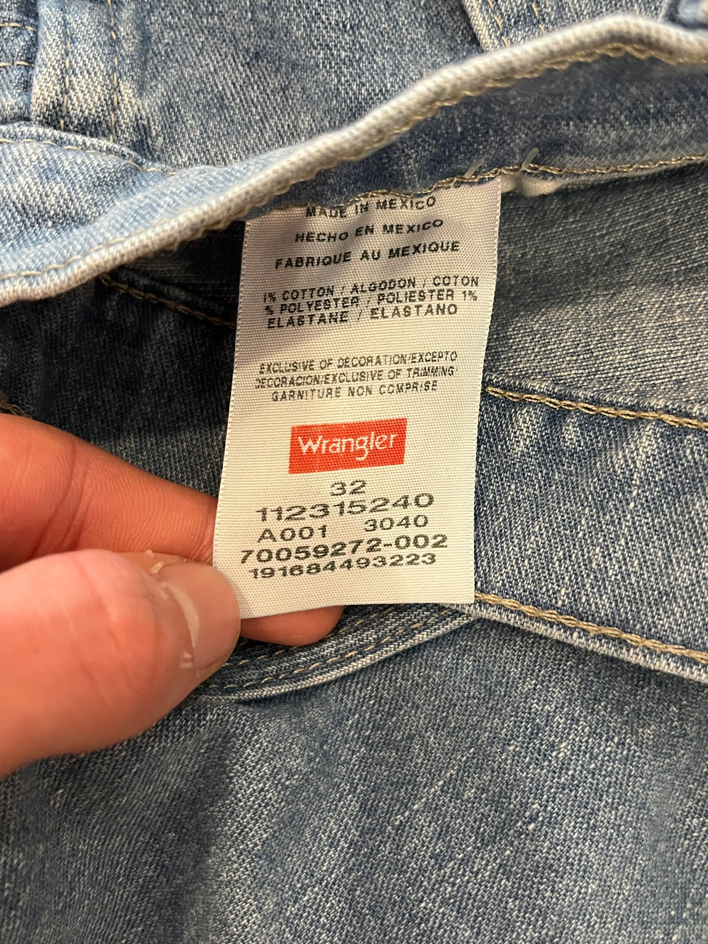 00s Wrangler Carpenter Jean Shorts (32)