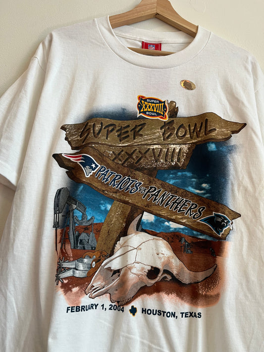 2004 Carolina Panthers Vs. New England Patriots Deadstock Super Bowl Tee (M)