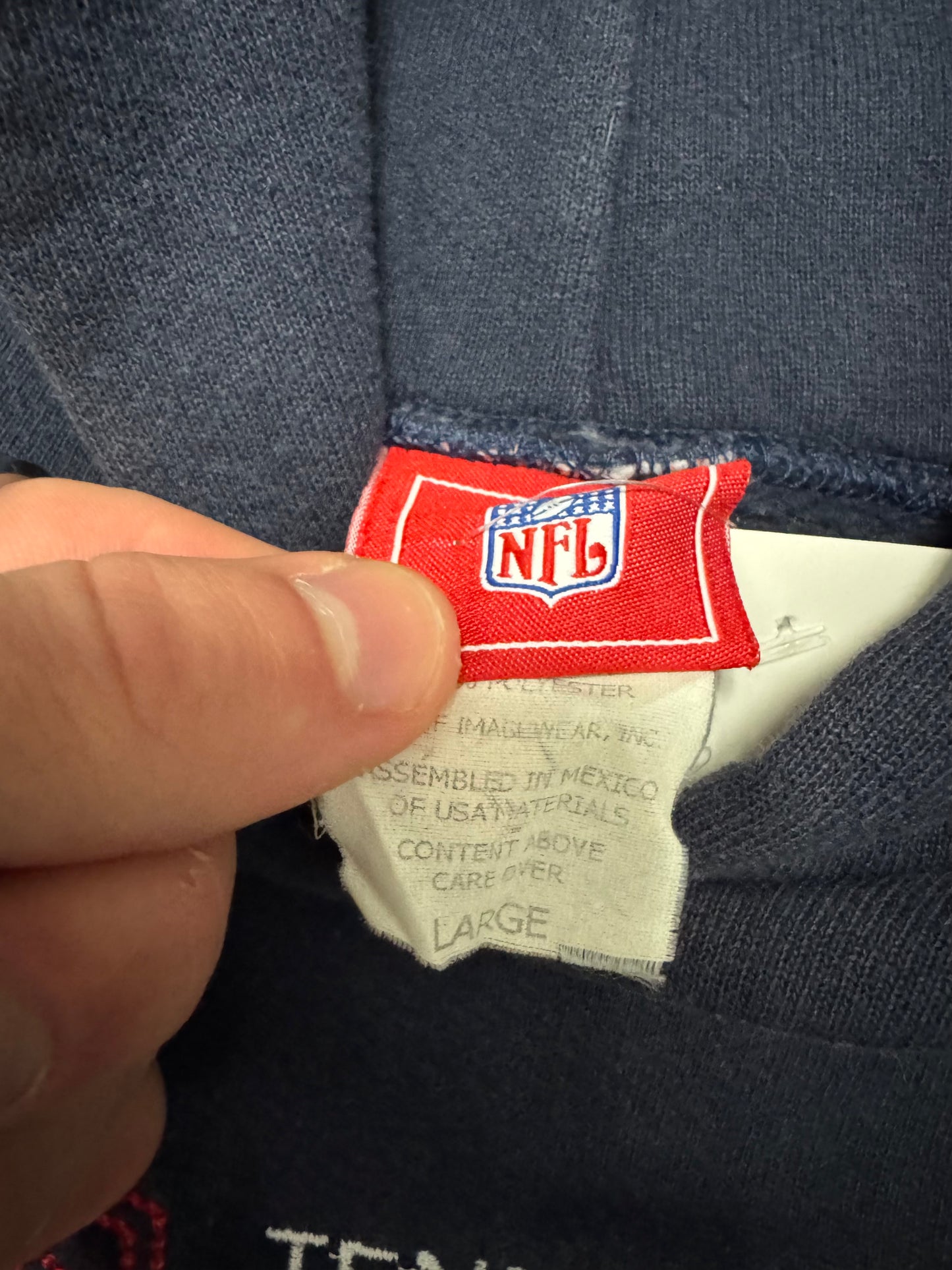 2003 Tennessee Titans Embroidered Hoodie (L)