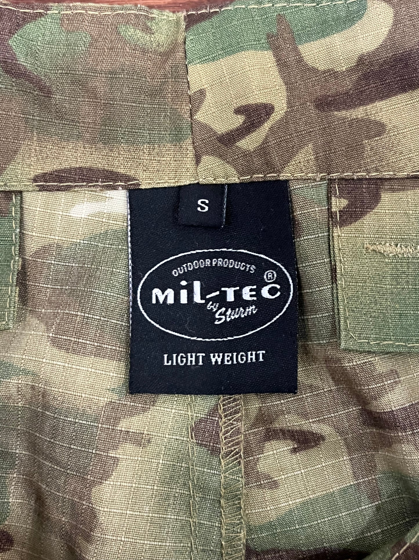 00s Mil-Tec Miltary Camo Cargo Pants (31x30)