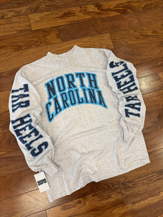 90s UNC Tar Heels Vintage Long Sleeve Shirt (XL)