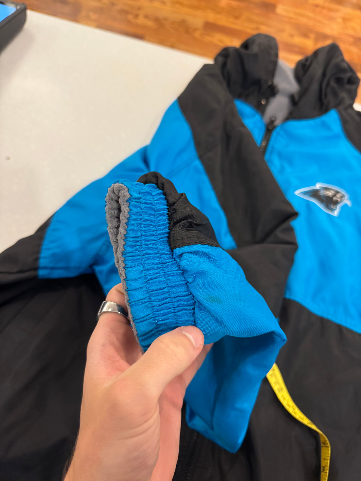 00s Carolina Panthers G-III Two Toned Cat Scratch Spell Out Reversible Jacket (XL)