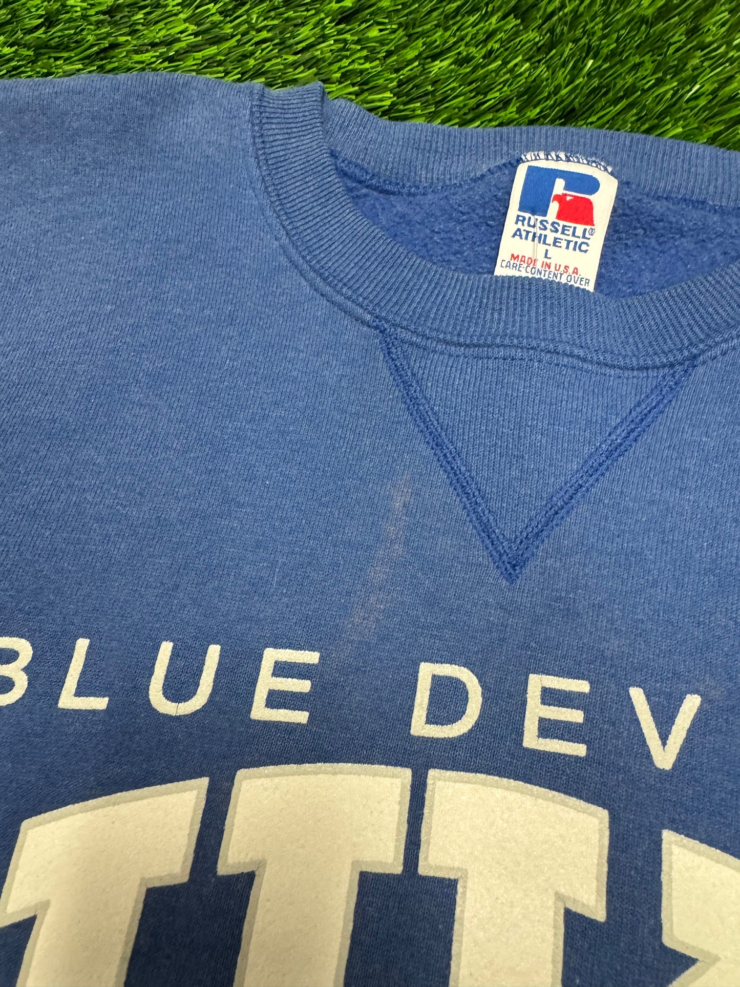 90s Duke University Blue Devils Russell Faded Vintage Crewneck (L)