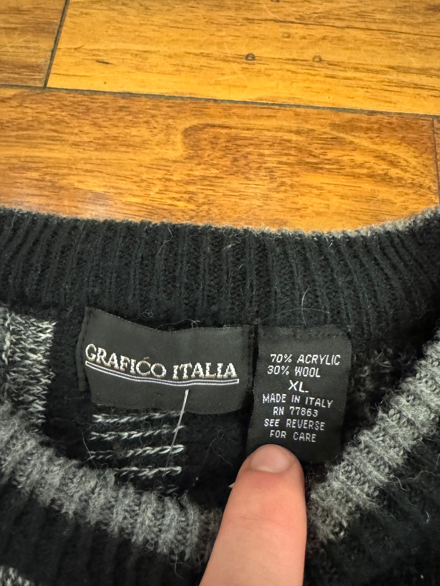 90s Grafico Italia Striped 3D Knit Sweater (XL)