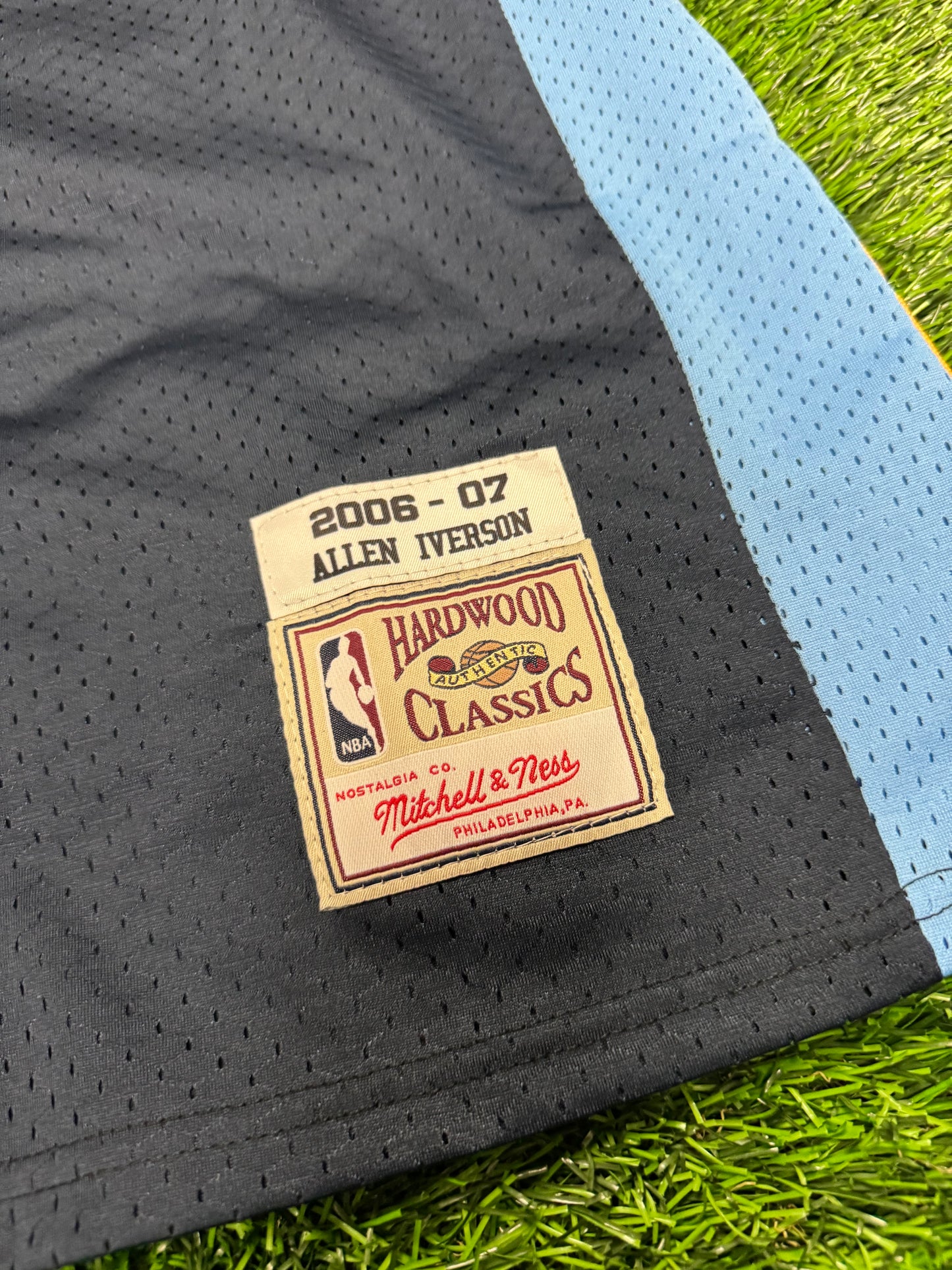 Denver Nuggets Allen Iverson Mitchell & Ness Hardwood Classics Jersey (XL)