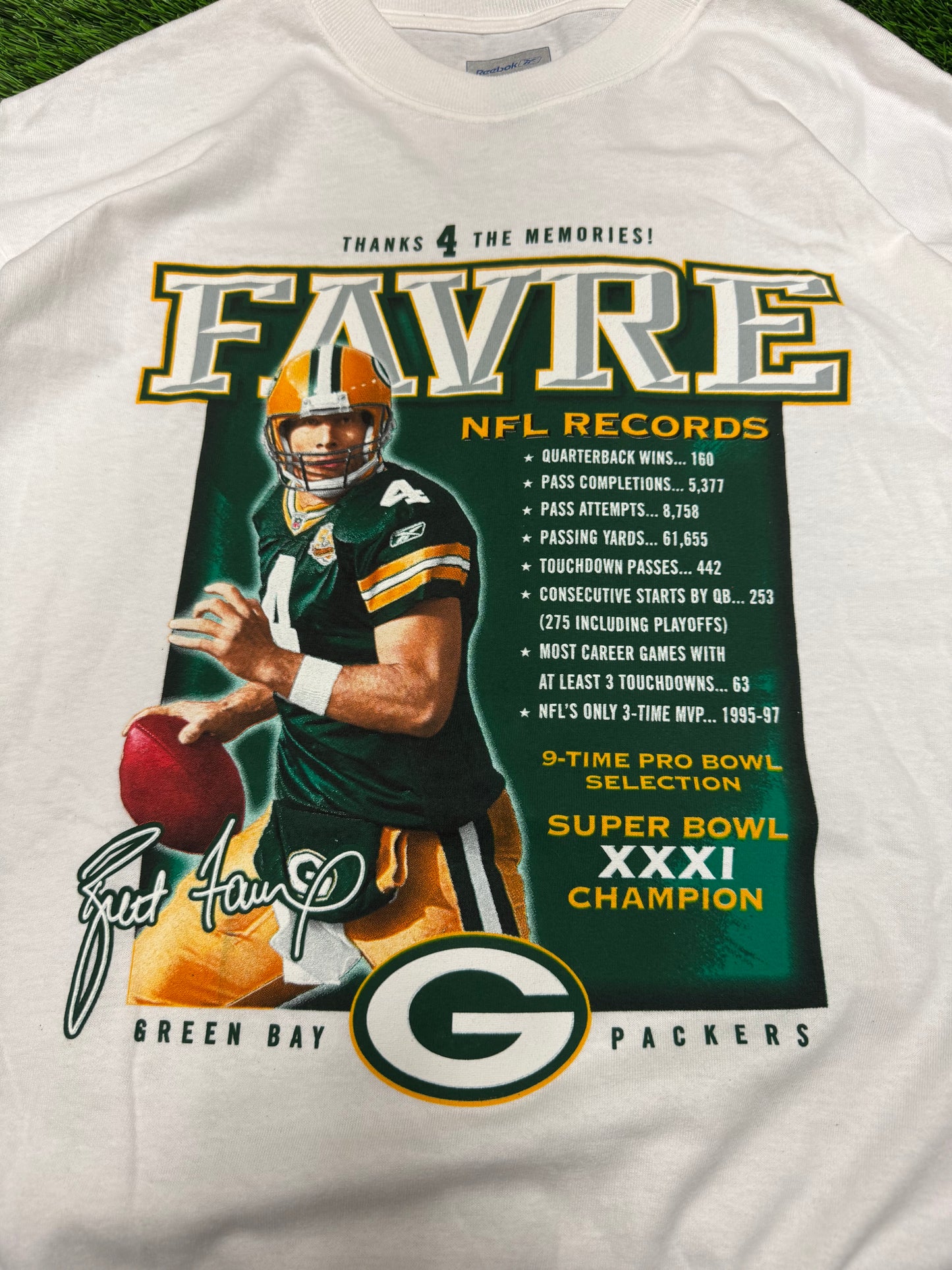 Green Bay Packers Brett Favre Tribute Reebok Tee (L)