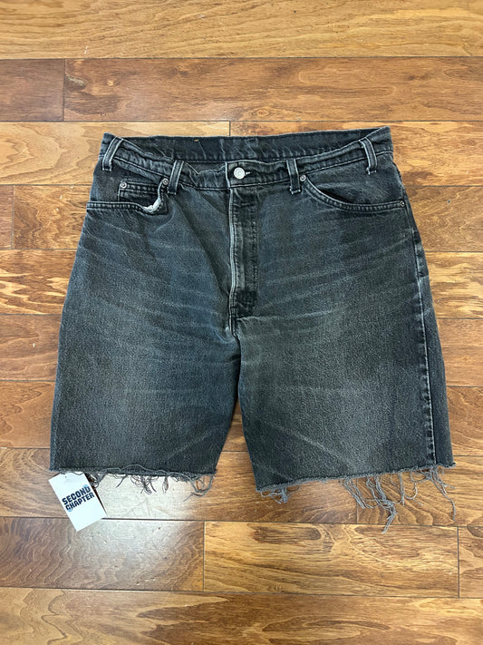 90s Levi's 550 Orange tab Stained Black Shorts (36)