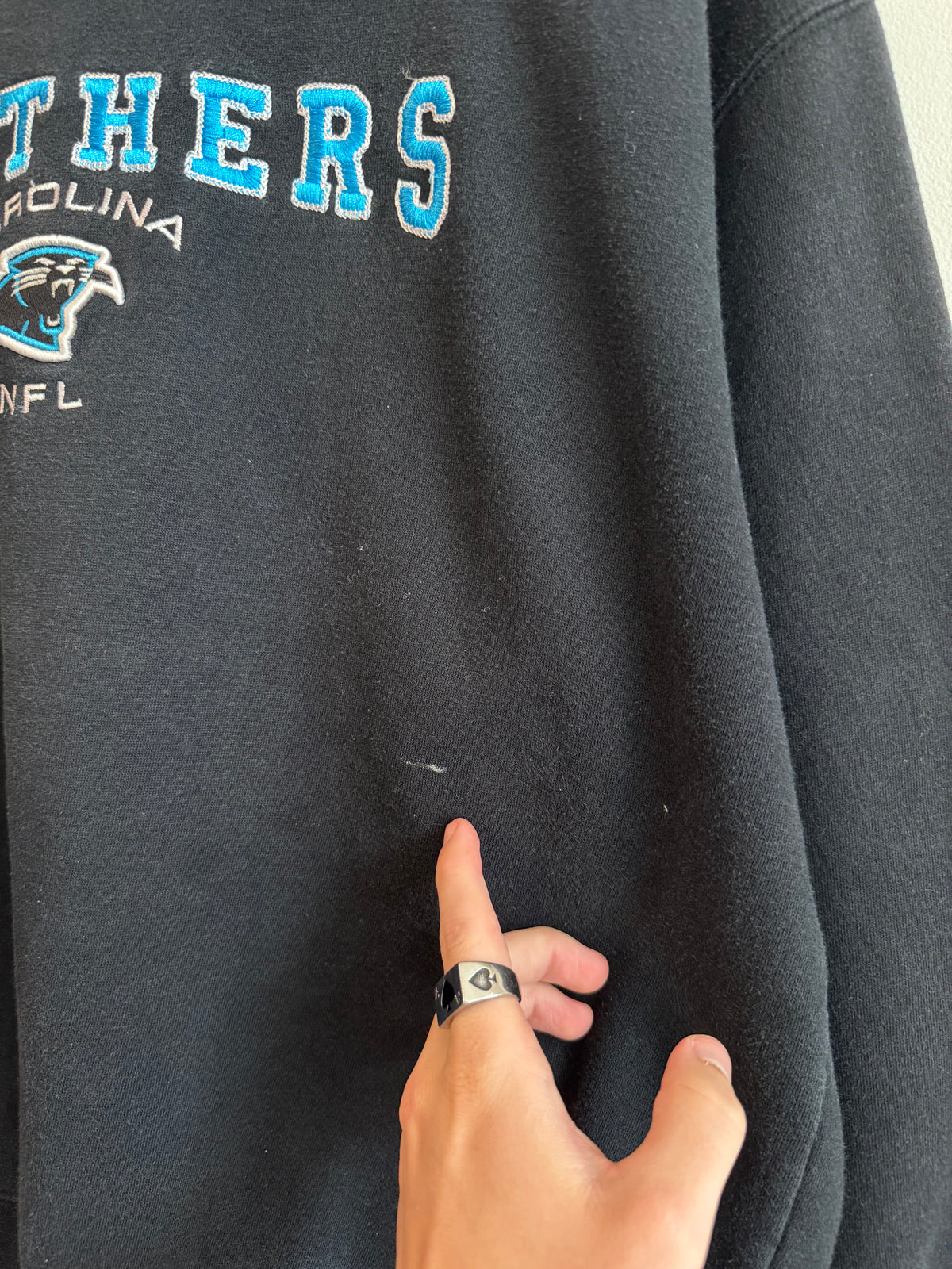 00s Carolina Panthers Embroidered NFL Crewneck (L)
