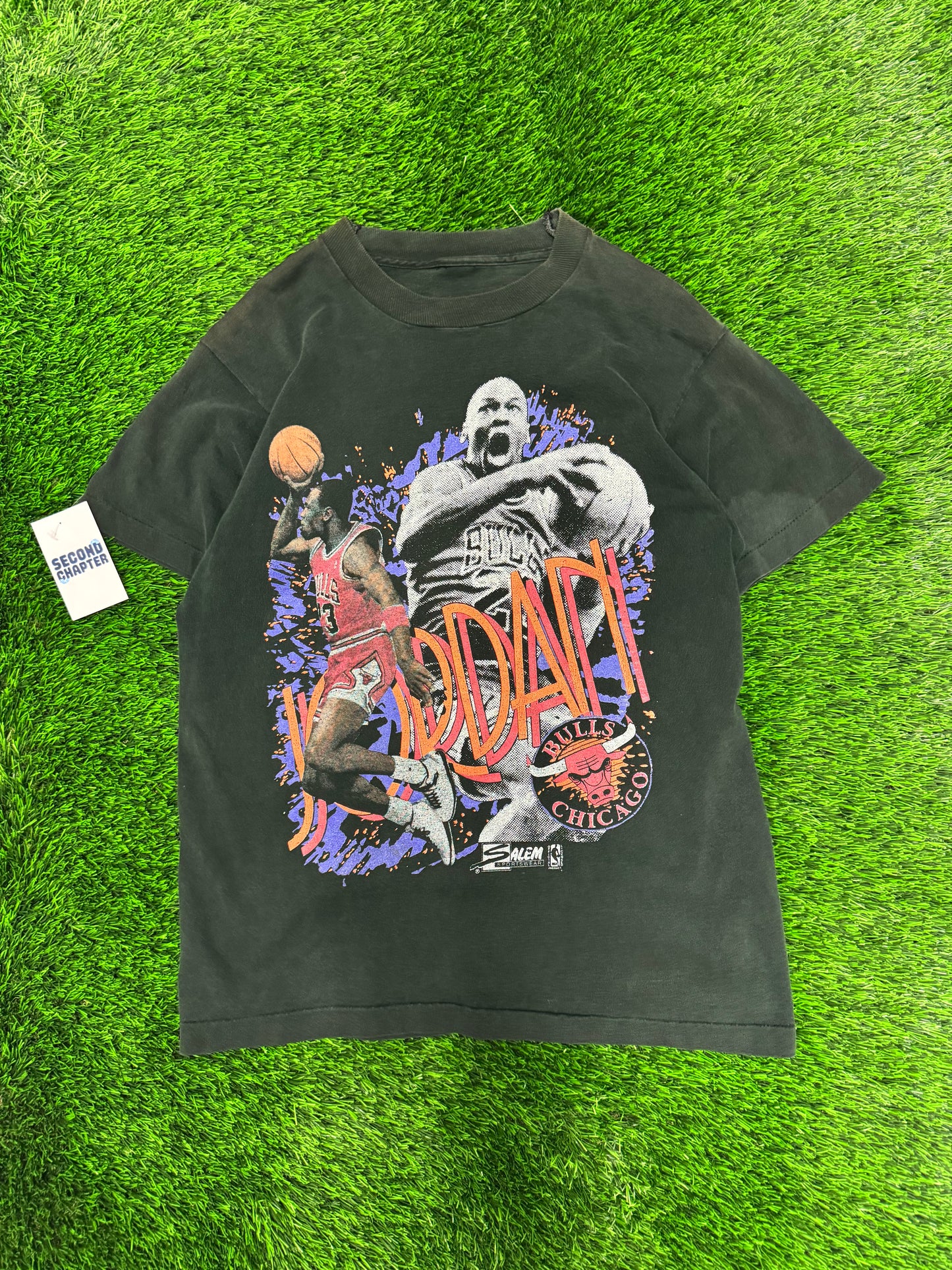 90s Chicago Bulls Michael Jordan Dunk Salem Vintage Graphic Tee (M)