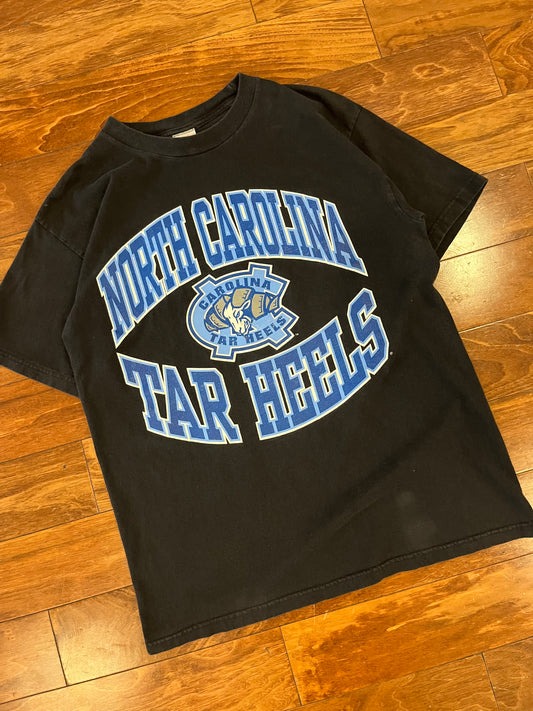 90s UNC Tar Heels Tru-Fan Black Tee (L)