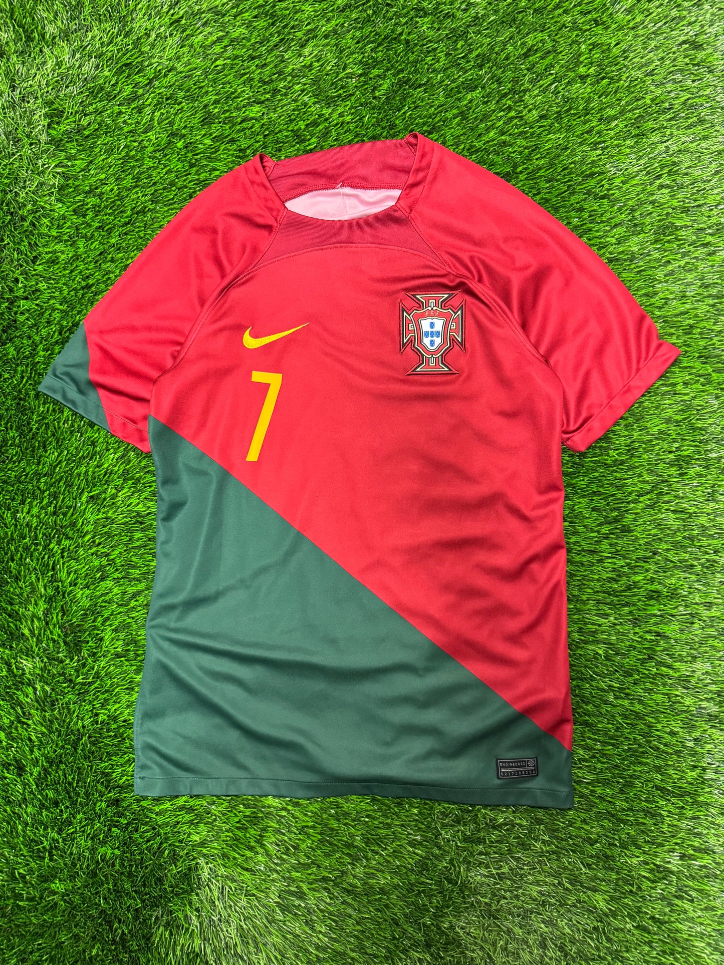 Nike Portugal Cristiano Ronaldo #7 Jersey 2022 FIFA World Cup Kit (S)