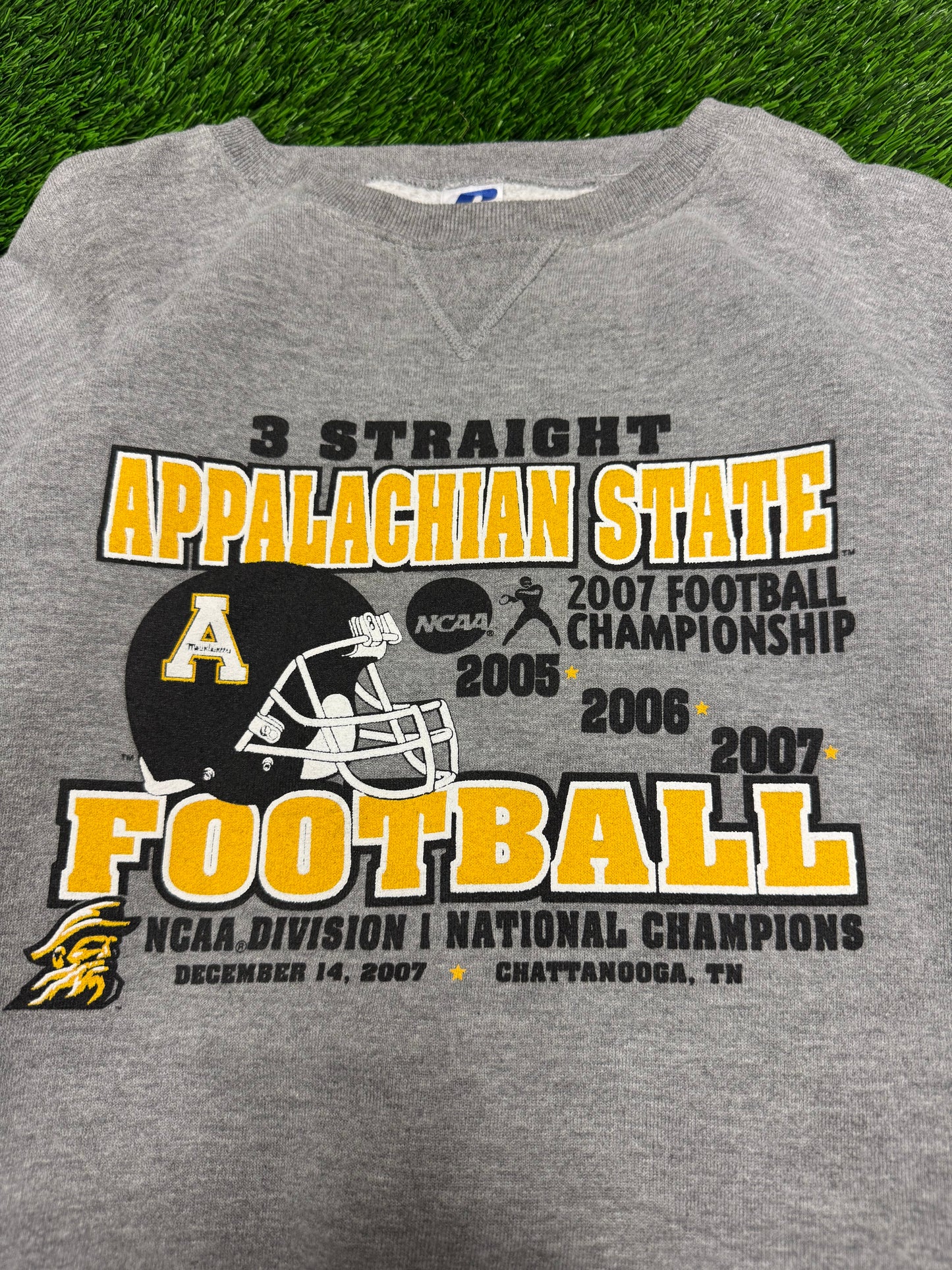 2007 Appalachian State 3 Straight Football Championships Vintage App State Crewneck (L)