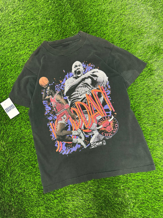 90s Chicago Bulls Michael Jordan Dunk Salem Vintage Graphic Tee (M)