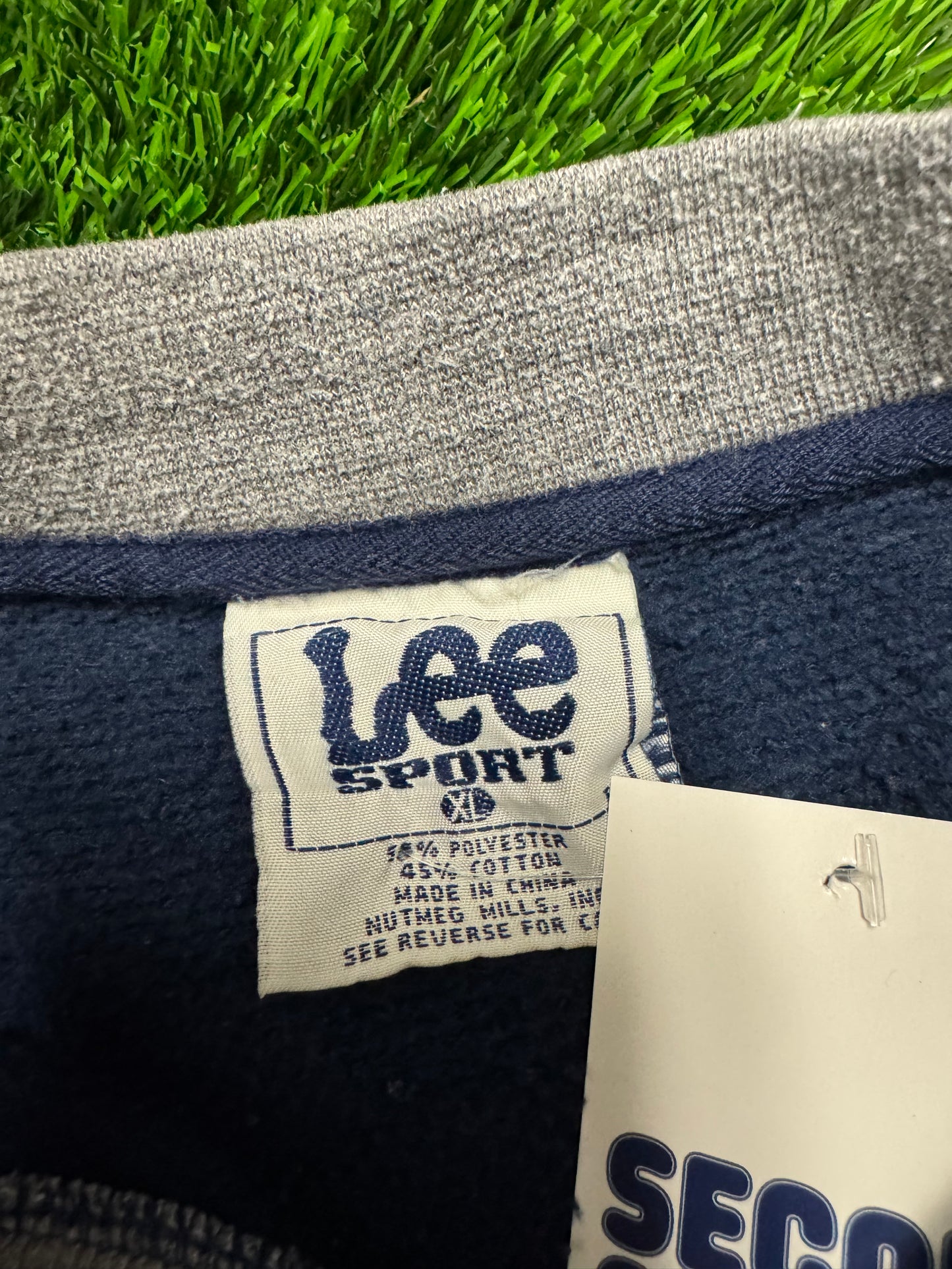 00s University of Penn State Vintage Lee Embroidered Crewneck (XL)