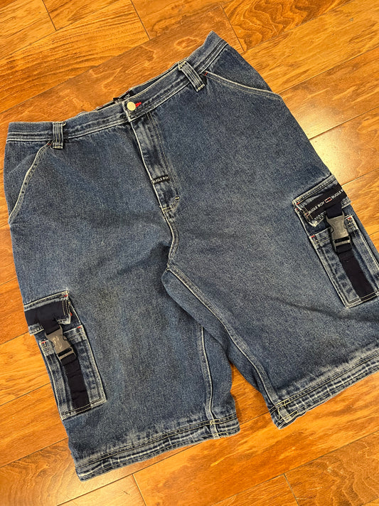 00s Bugle Boy Baggy Cargo Shorts (38)