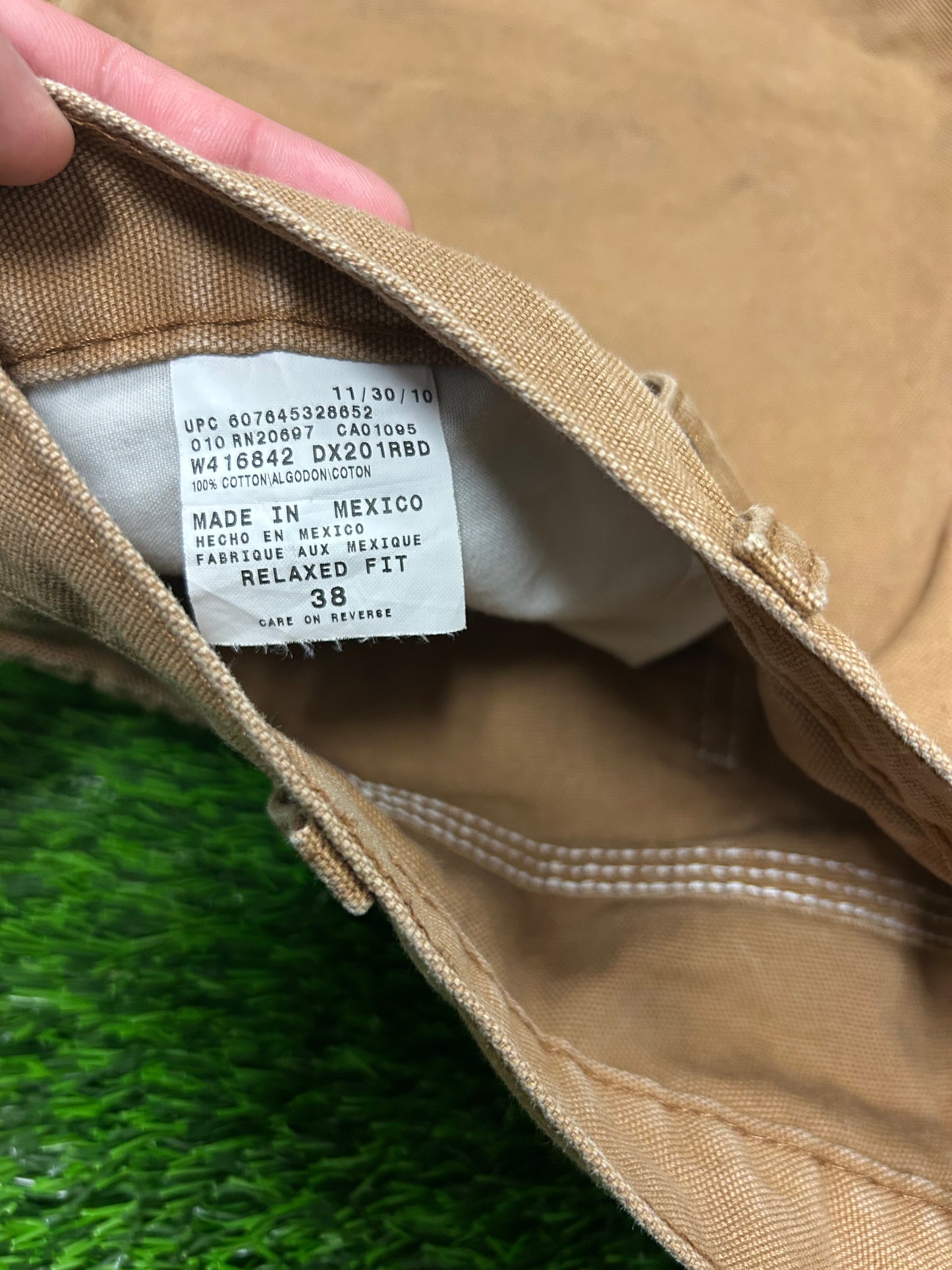 2010 Vintage Dickies Baggy Tan Carpenter Workwear Shorts (38)