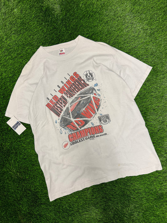 1997 Detroit Red Wings Coolest Game on Earth Vintage NHL Tee (XL)