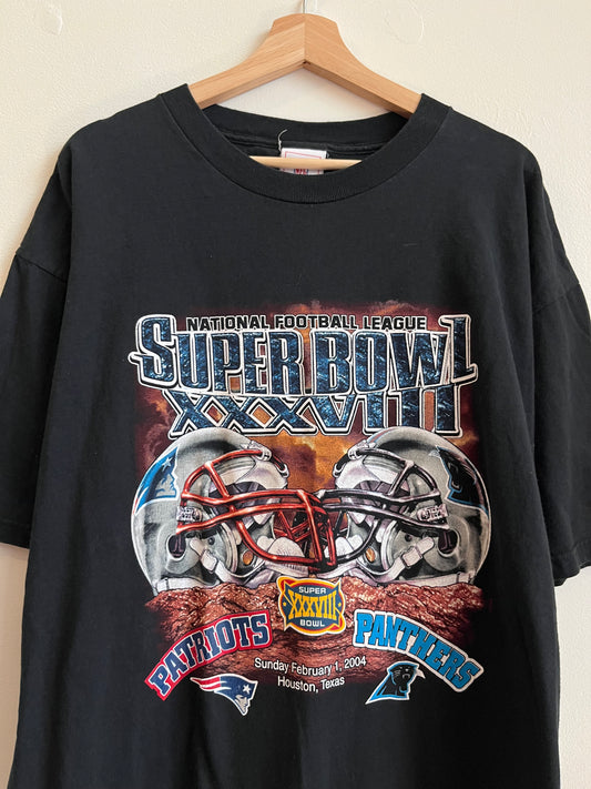2004 New England Patriots vs Carolina Panthers NFL Super Bowl Black Tee (XL)