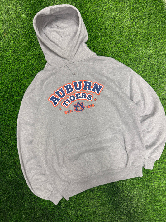 00s Auburn University Vintage Essential Spell Out Hoodie (XL)