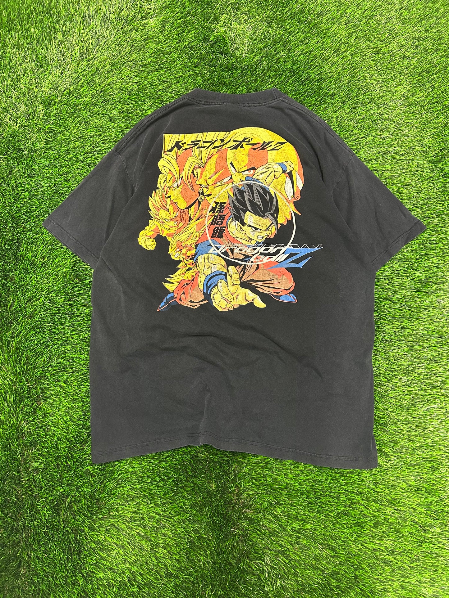 2000 Dragon Ball Z Gohan Goku Z Fighters Vintage Anime Faded Grail Tee (XL)