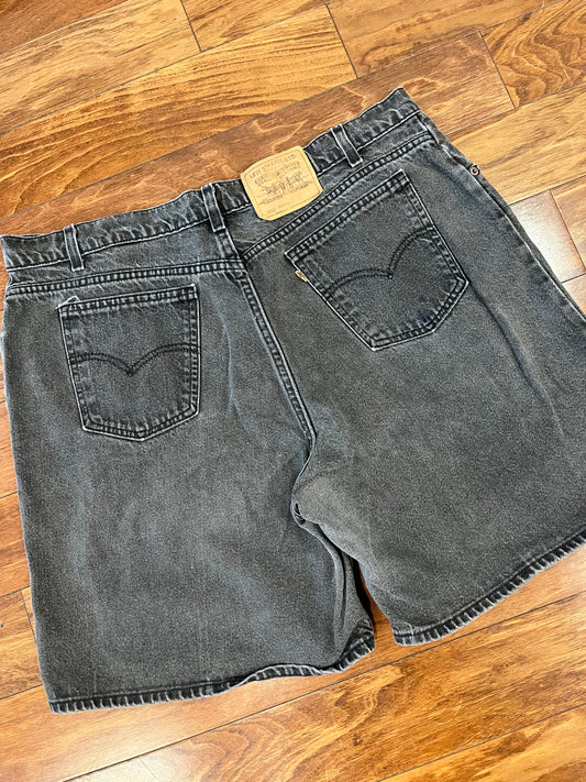 90s Levi's Black Orange Tab Jean Shorts (40)