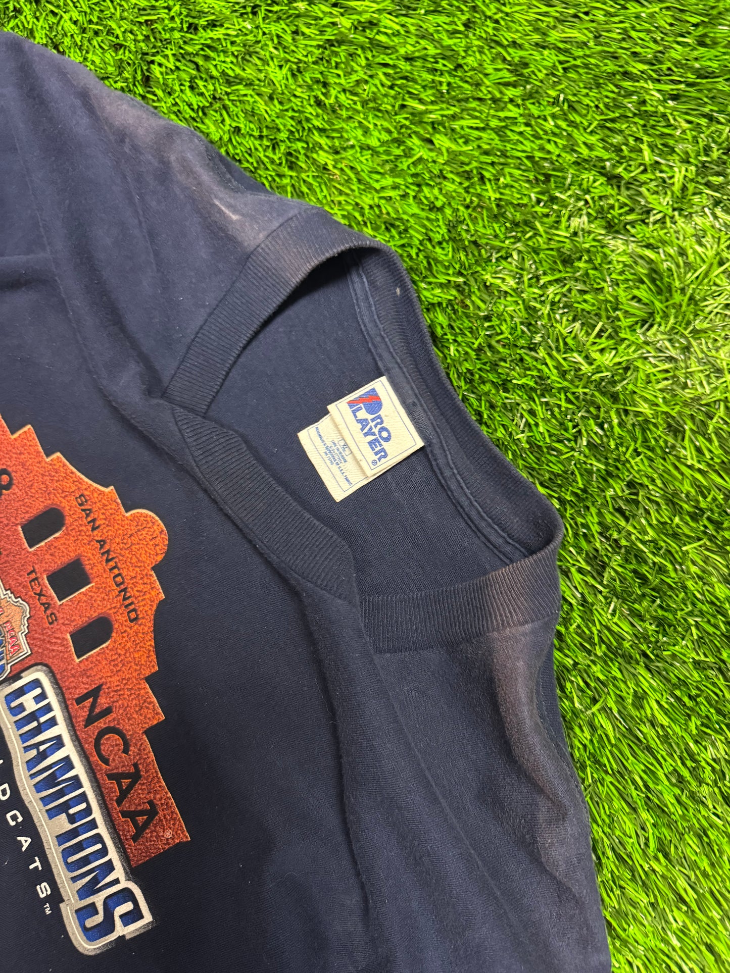 1998 University of Kentucky Wildcats Vintage NCAA Final Four Tee (XL)