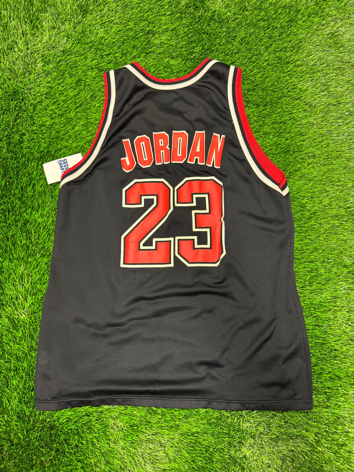90s Chicago Bulls Michael Jordan 23 Vintage Champion NBA Black Jersey (L)