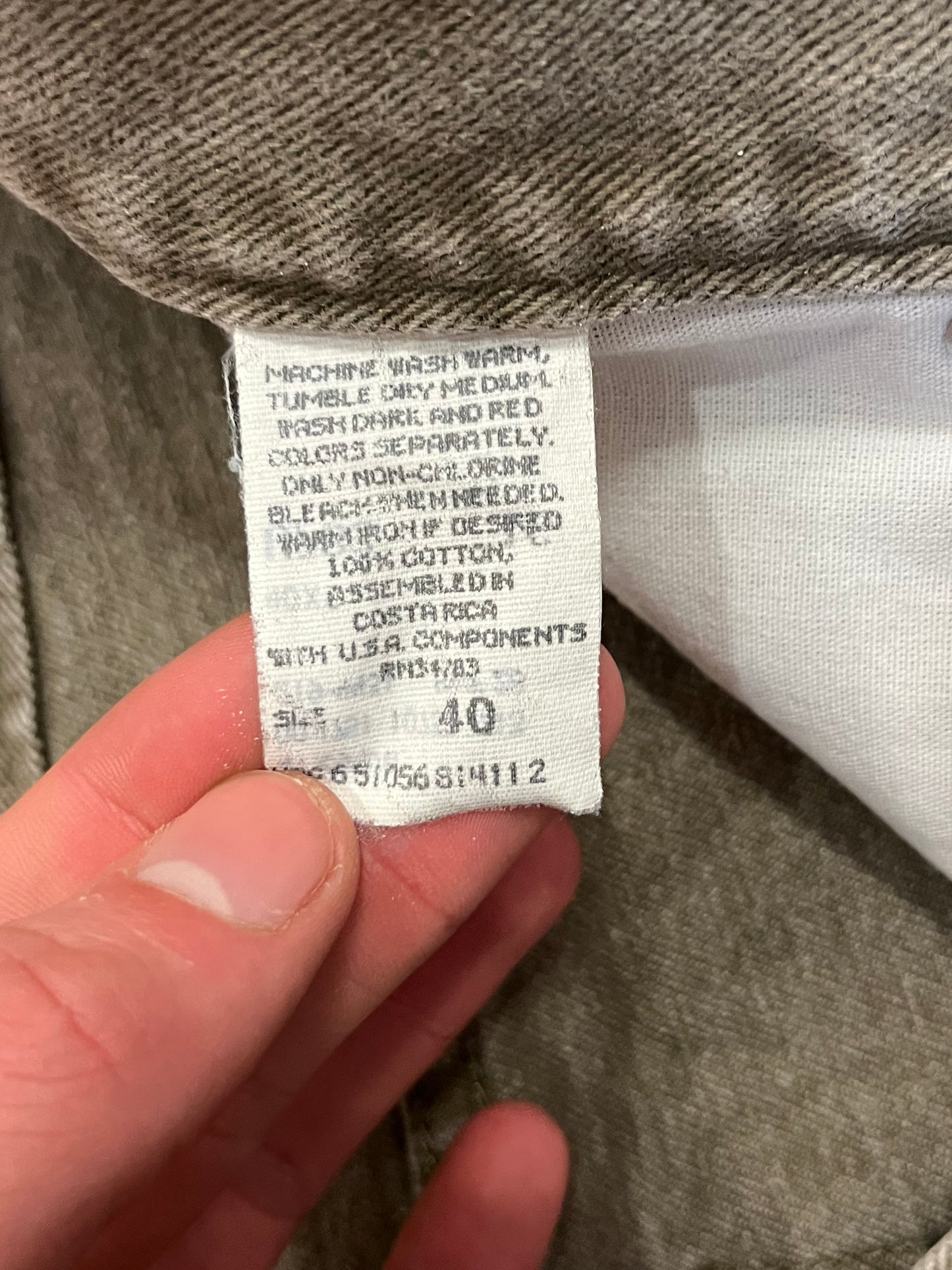 90s Lee Faded Cement Shorts (40)