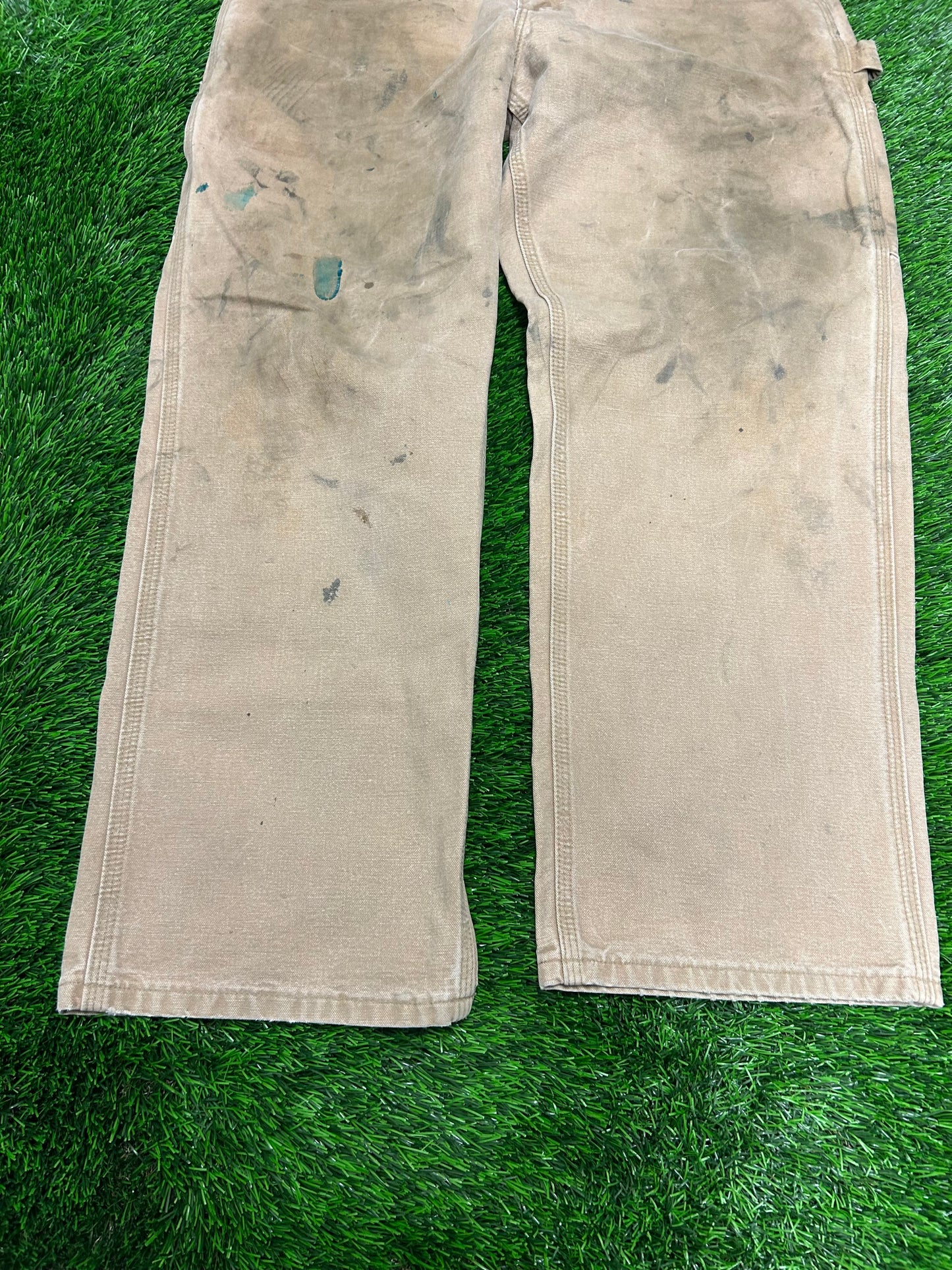 2007 Vintage Carhartt Thrashed Tan Workwear Carpenter Pants (35 x 30)