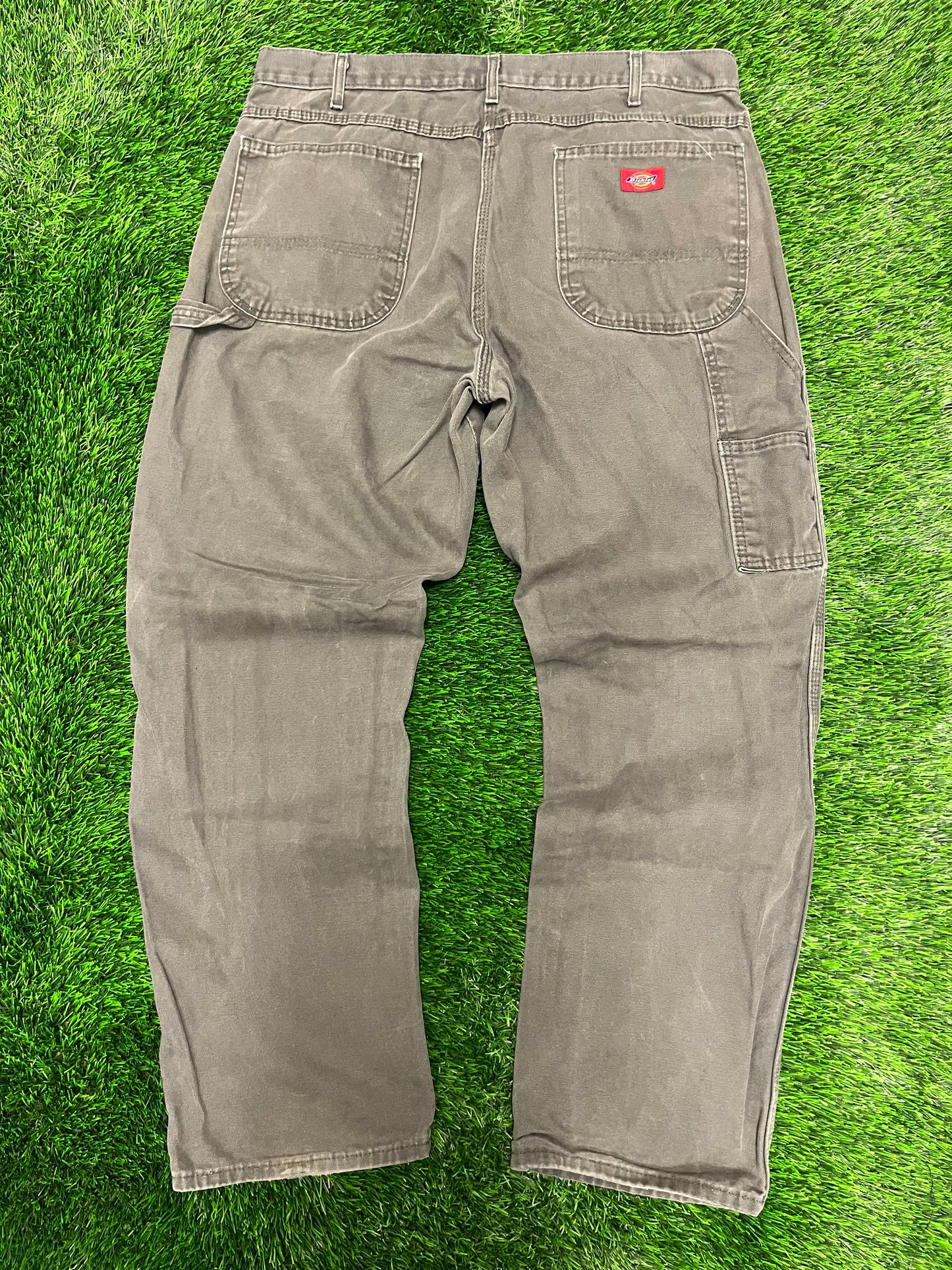 2013 Dickies Forest Green Carpenter Pants (36 x 32)