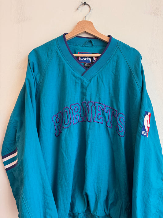 90s Charlotte Hornets Pro Player Embroidered Spell Out Windbreaker (L)